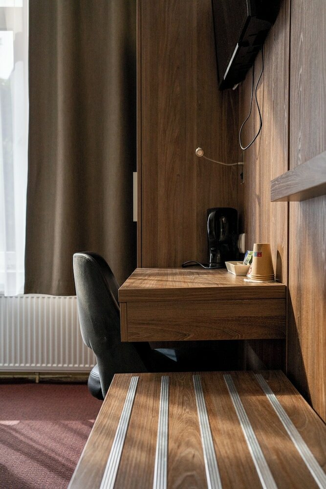 Фото Hotel Aadam Wilhelmina