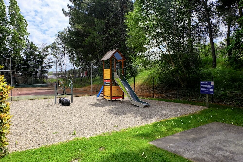 Фото Novotel Marseille Est Porte d'Aubagne