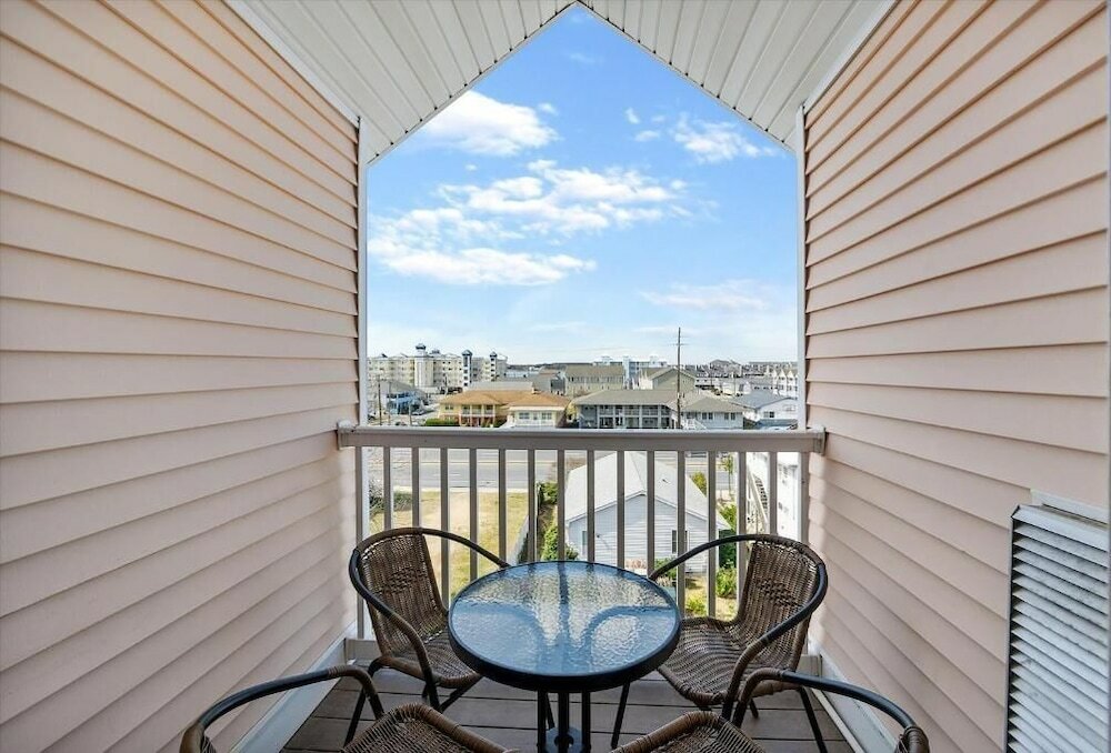 Фото Royalton Motor Hotel