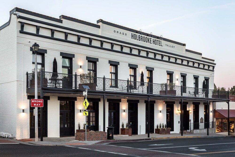 Фото Holbrooke Hotel