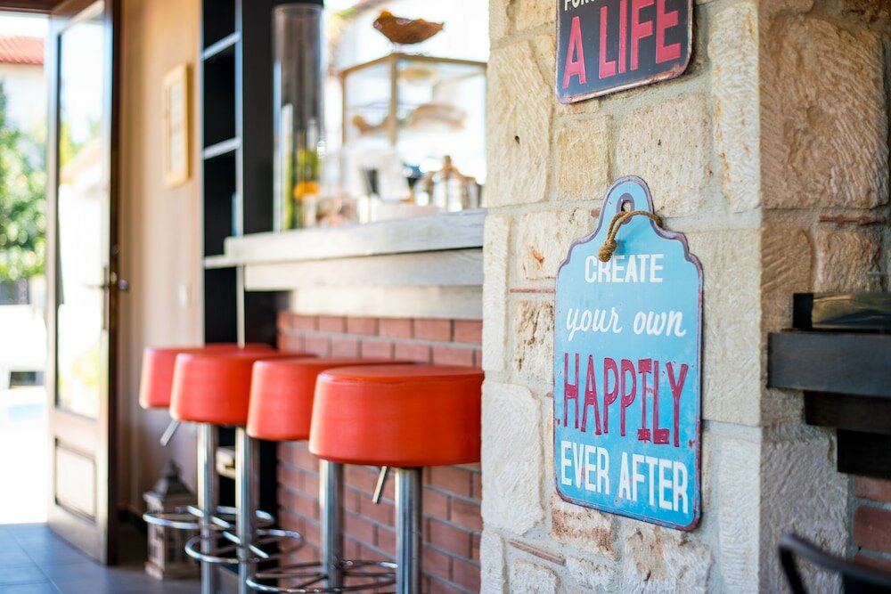 Фото Stamos Hotel