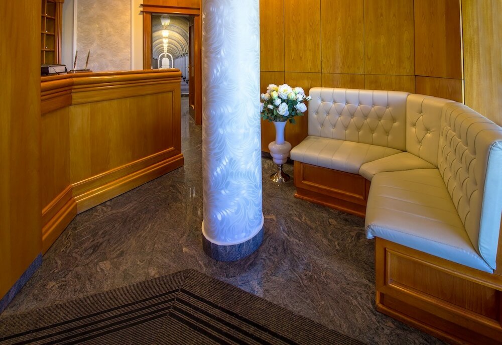 Фото Cezar Hotel