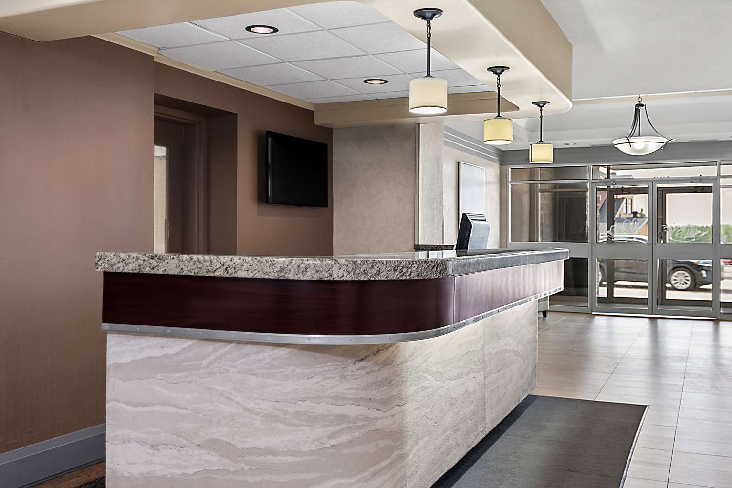 Фото Best Western Swan Castle Inn