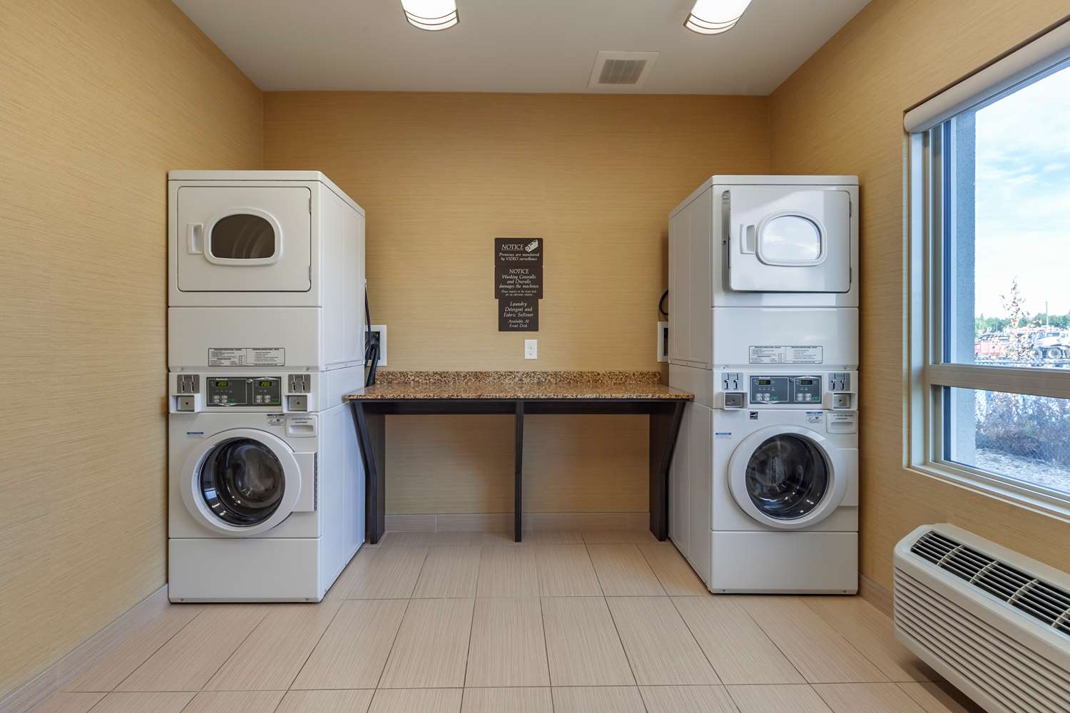 Фото Best Western Plus Drayton Valley All Suites