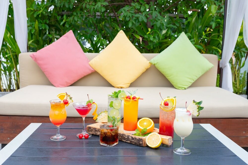 Фото Galleria 10 Hotel Bangkok by Compass Hospitality