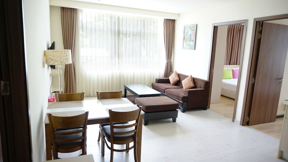 Фото Emm Hotel Saigon