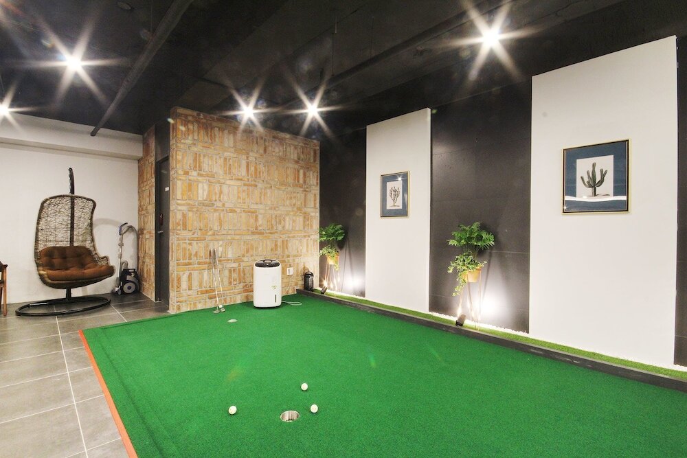 Фото Brown-Dot Seomyeon 1