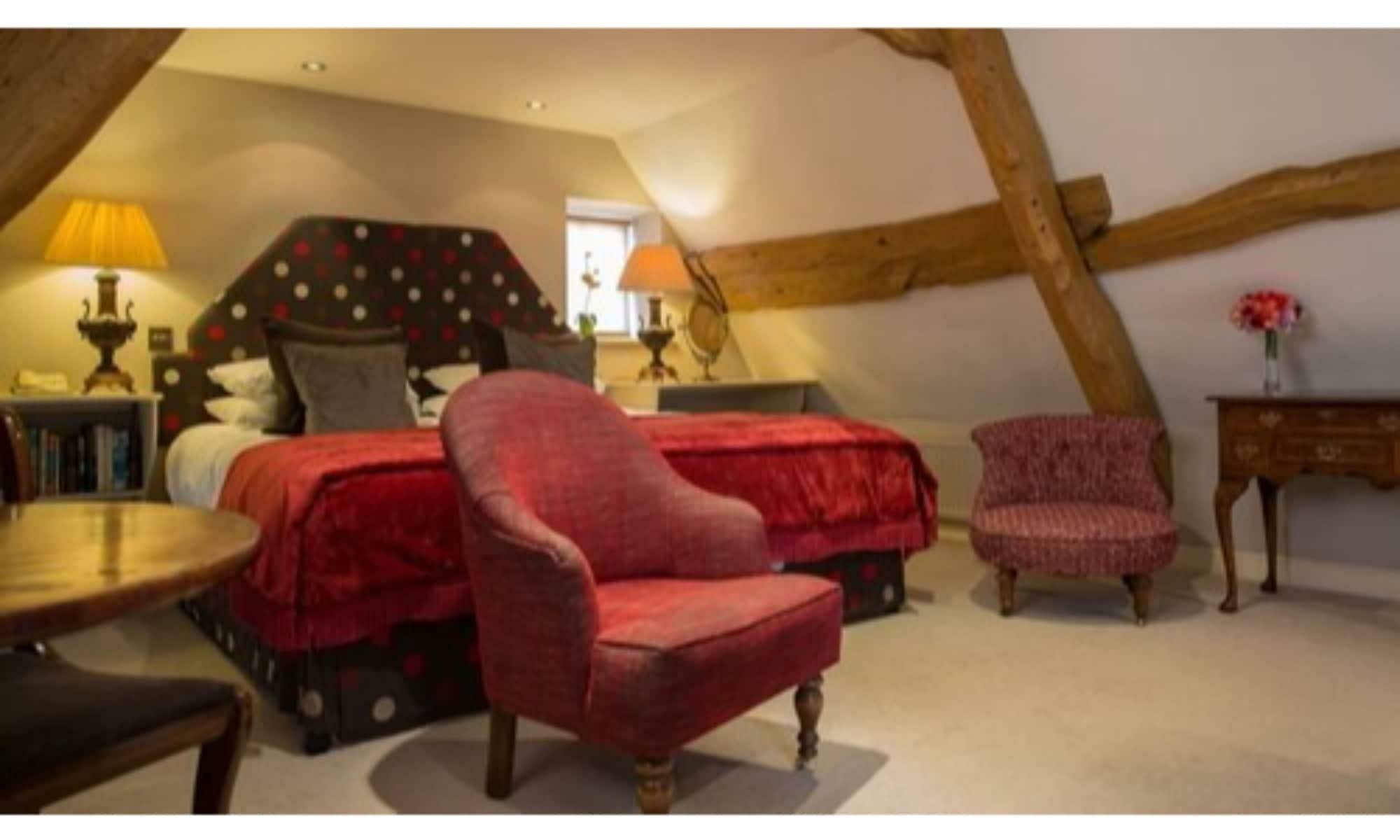 Фото The Priory Hotel