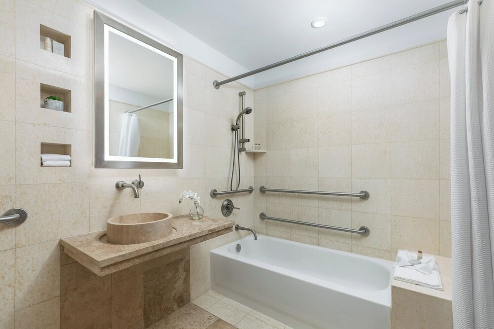 Фото Hotel 57 by LuxUrban, Trademark Collection by Wyndham