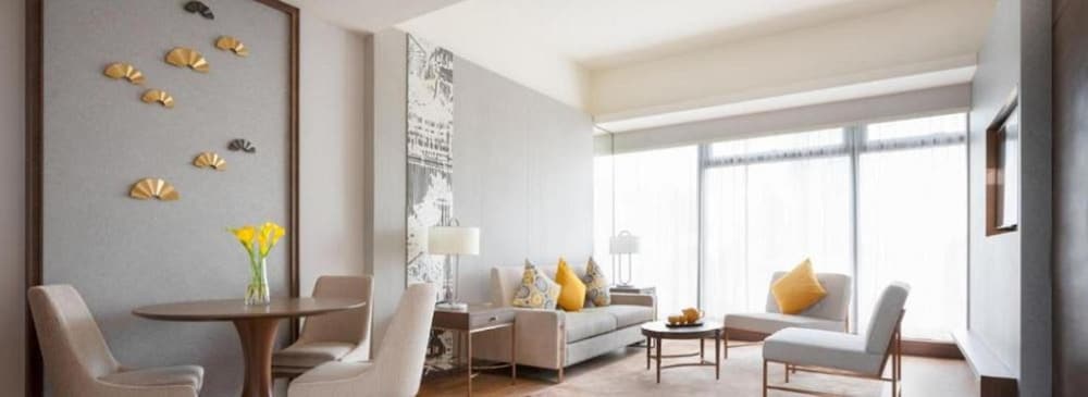 Фото Island Pacific Hotel