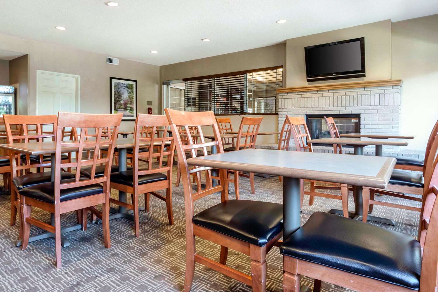 Фото Comfort Suites Keeneland