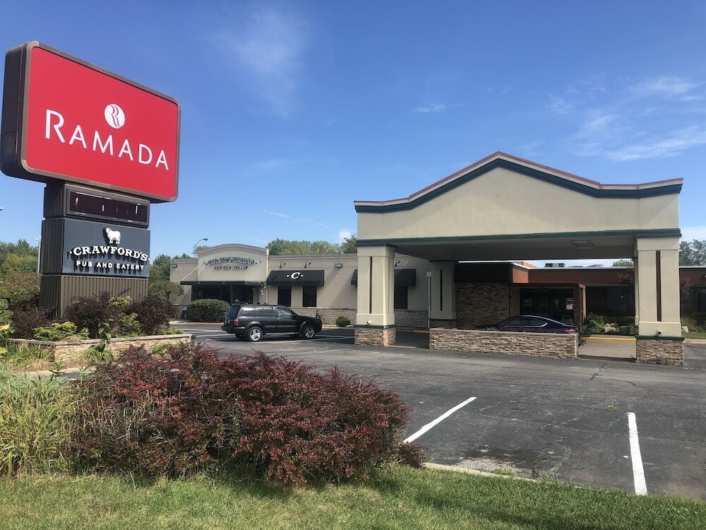 Фото Ramada by Wyndham Michigan City