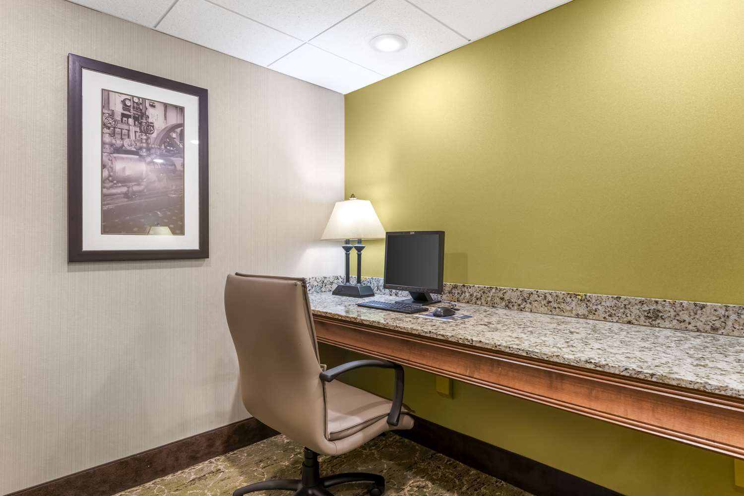 Фото Best Western Plus New Ulm