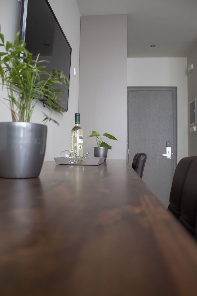 Фото Pallada Athens Boutique Rooms & Apartments