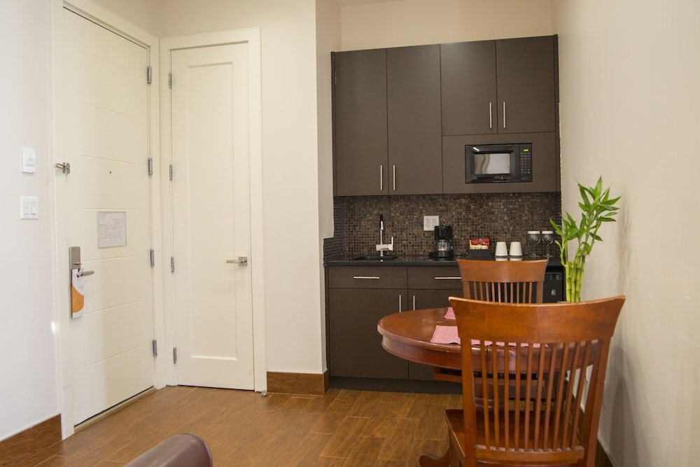 Фото Condor Hotel