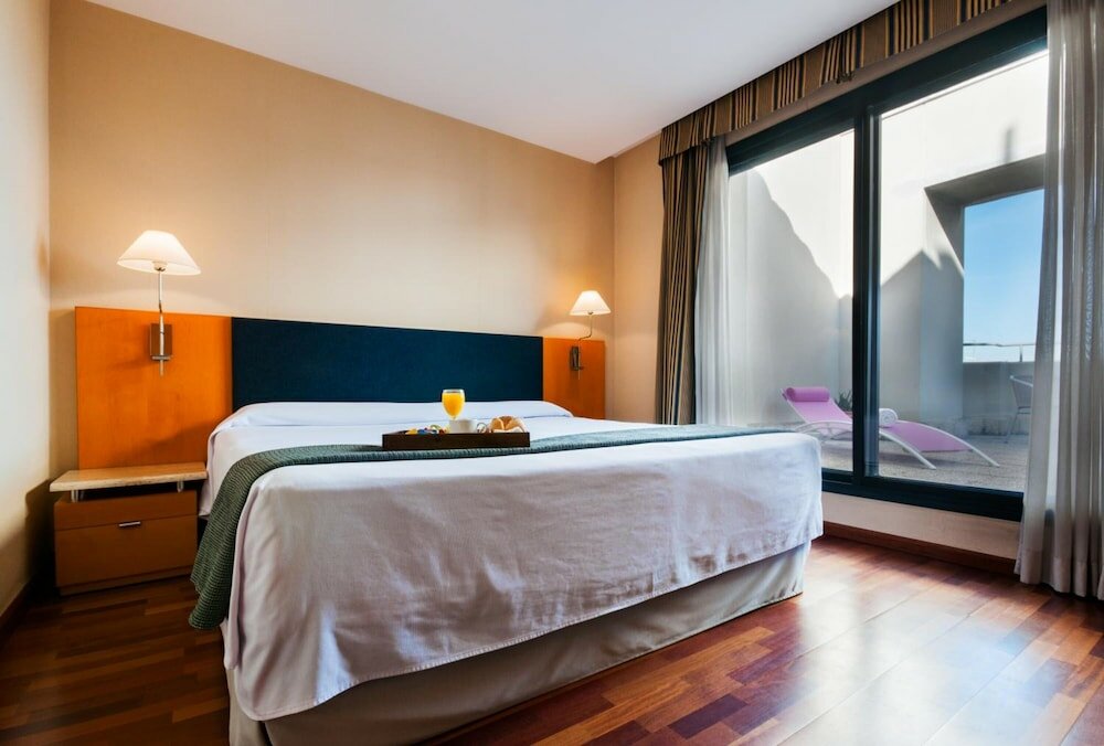 Фото Hotel Villacarlos