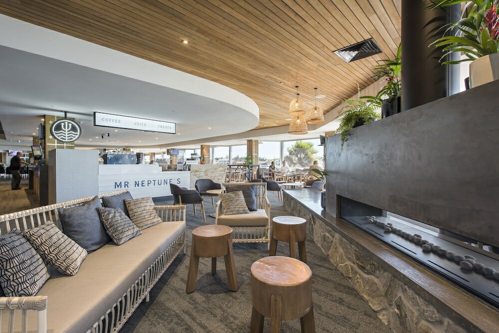 Фото The Lakes Resort Hotel