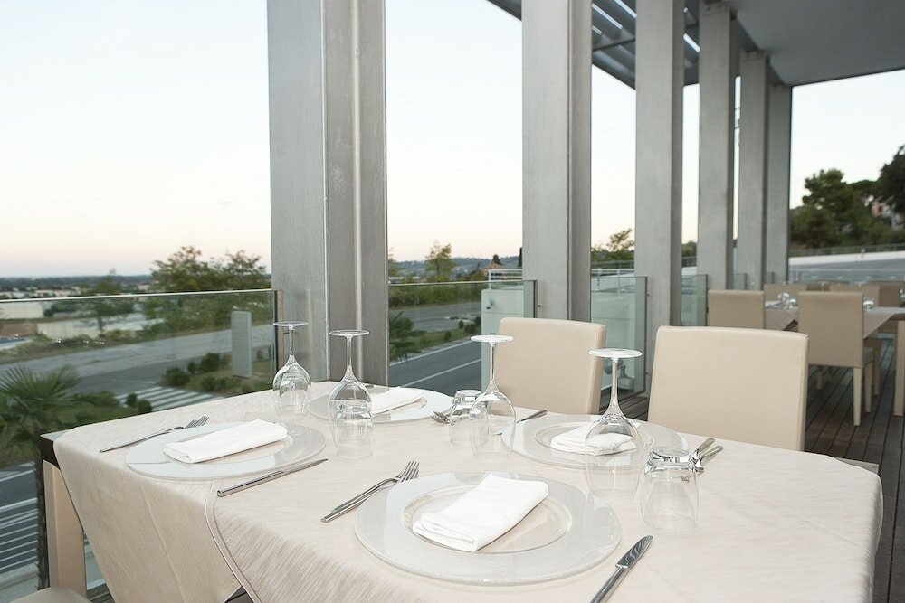 Фото Hotel Horizon