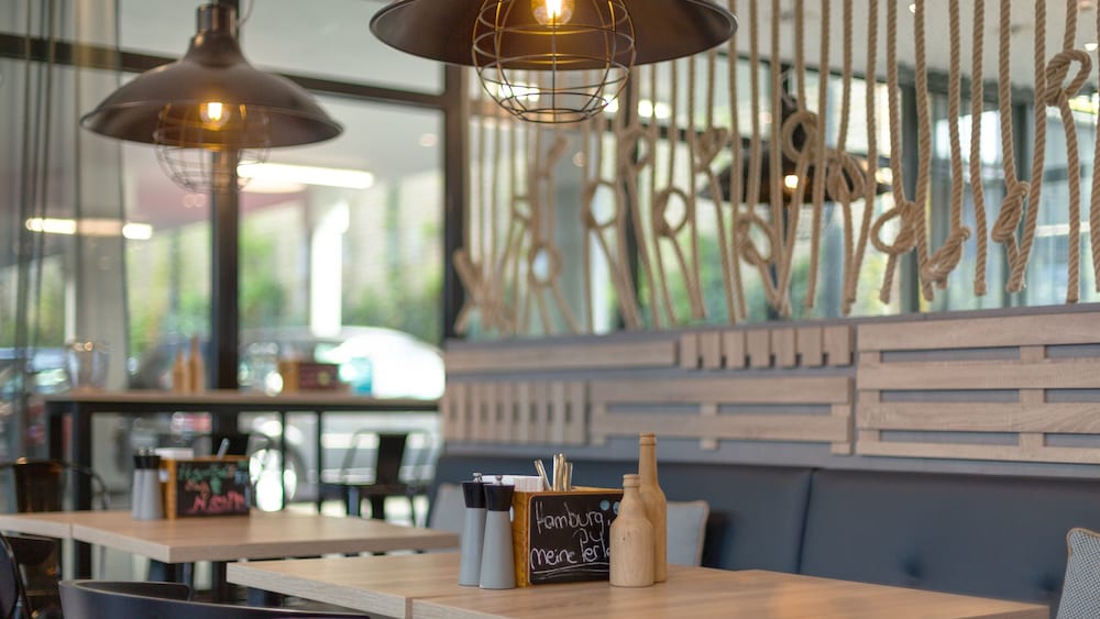 Фото Holiday Inn - the niu, Keg Hamburg Ost