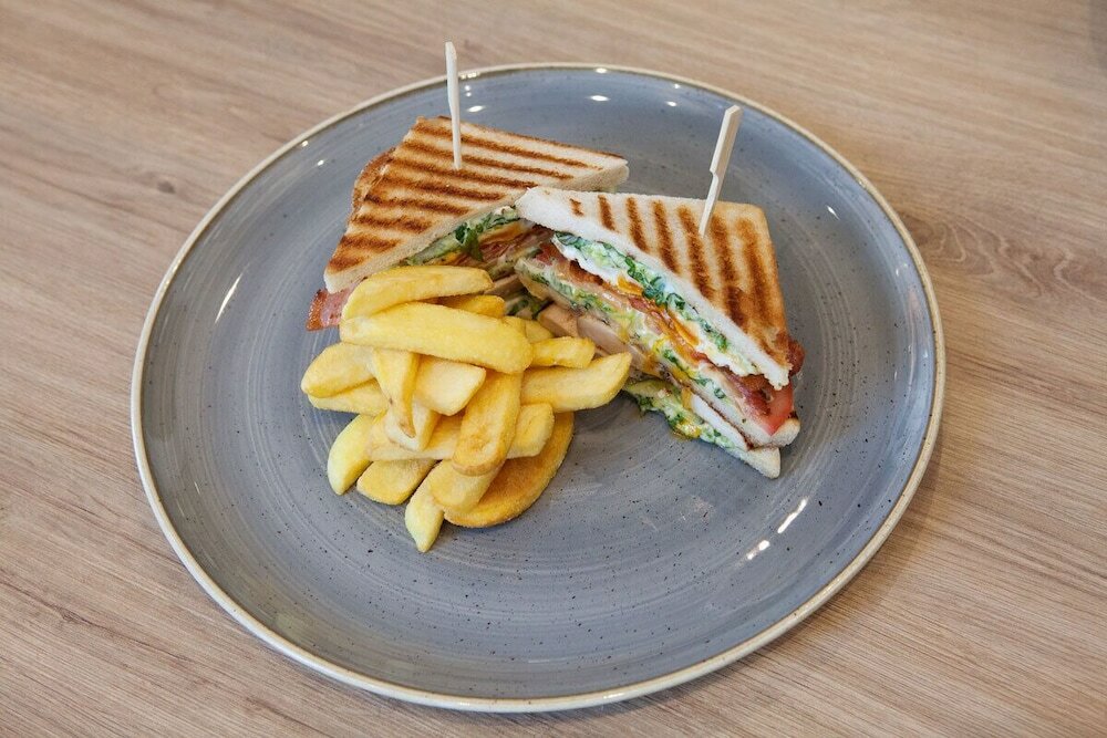 Фото Holiday Inn Hamburg Hafencity an Ihg Hotel