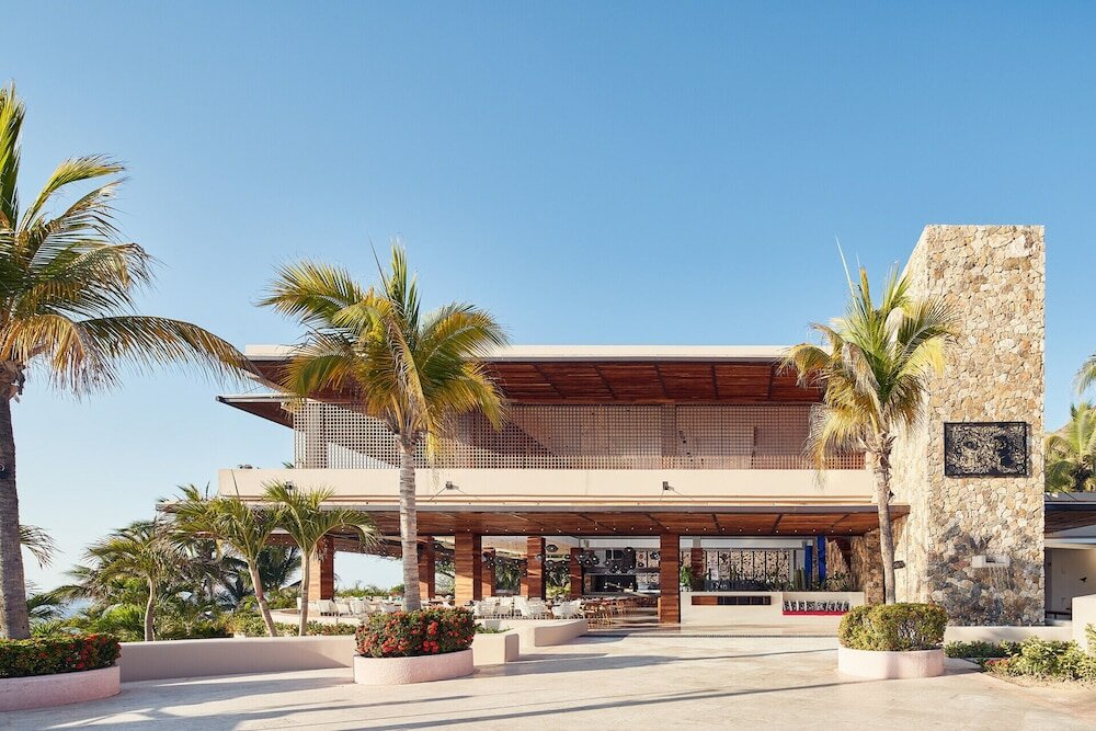 Фото Four Seasons Resort Punta Mita