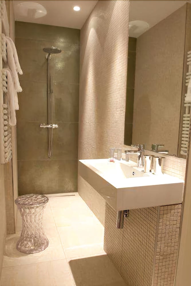 Фото Le Cesar Hotel