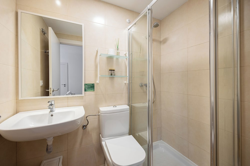 Фото Hostal Barcelona Centro