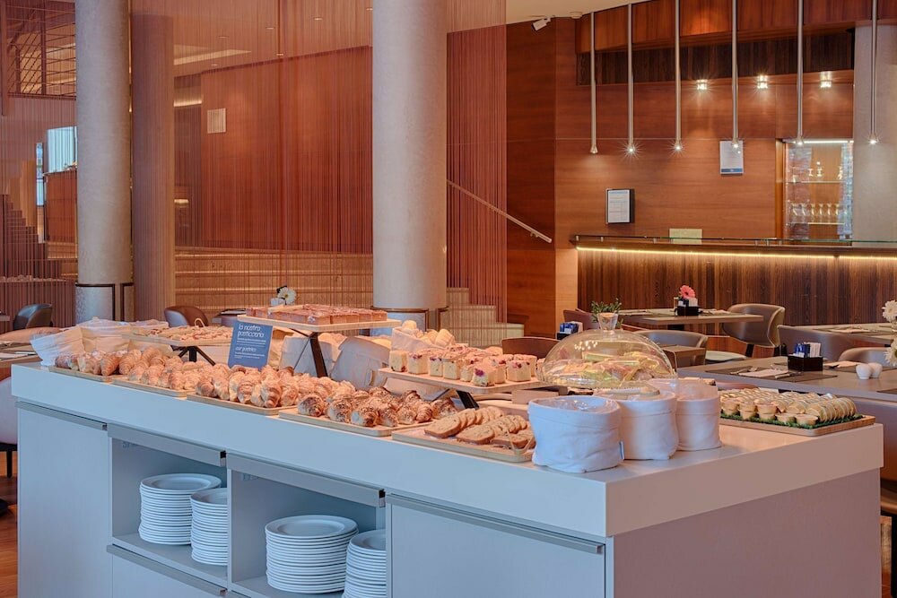 Фото NH Lecco Pontevecchio