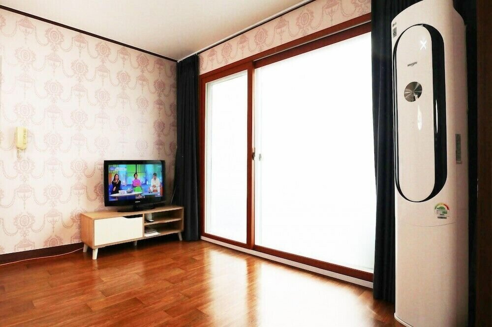 Фото Damoa Pension