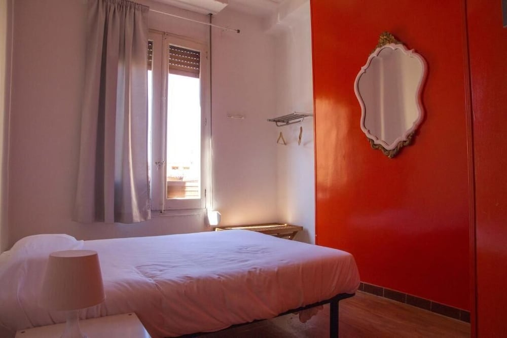 Фото Russafa Youth Hostel