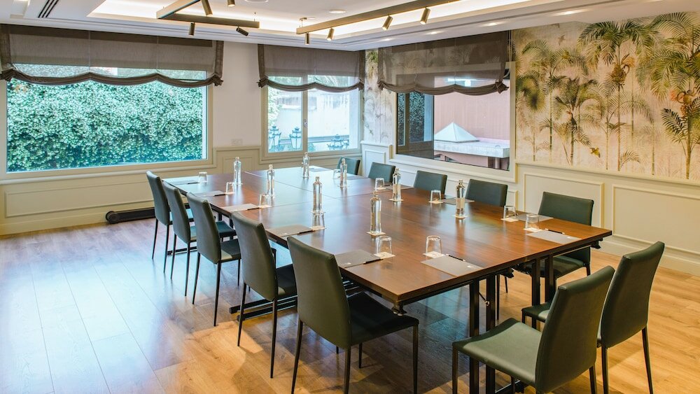 Фото Gallery Hotel