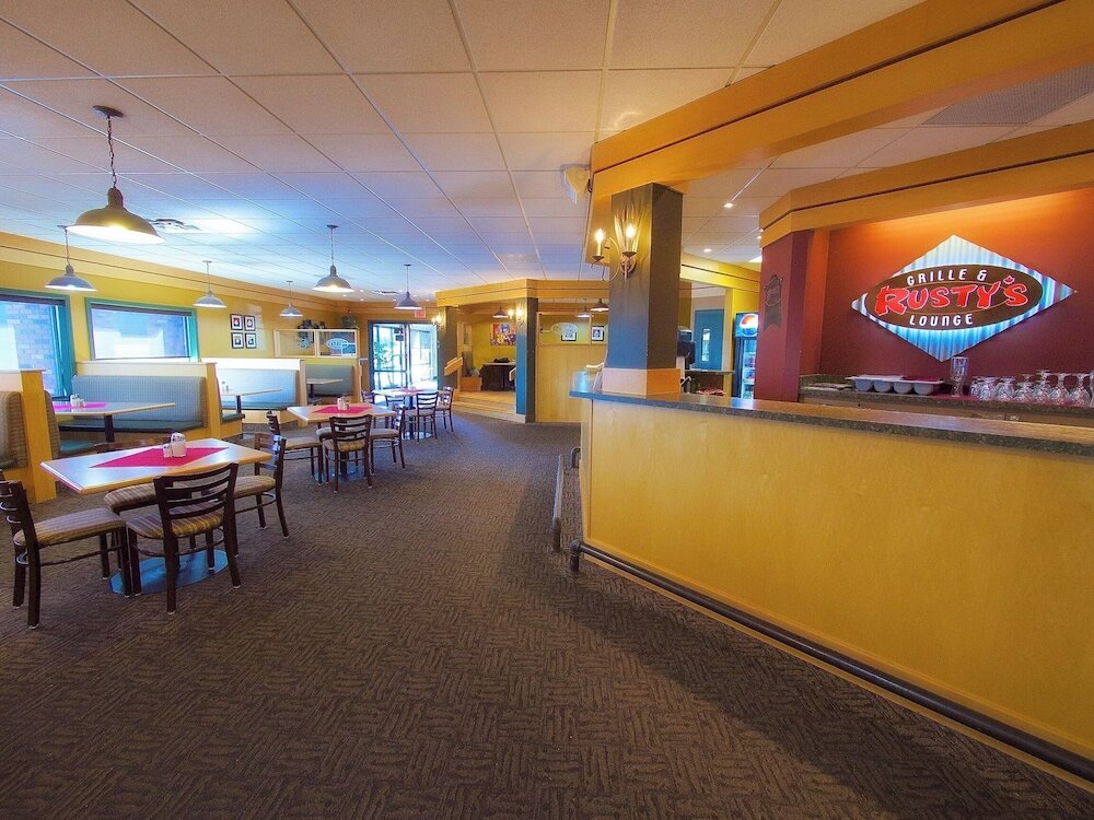 Фото BCMInns Lloydminster