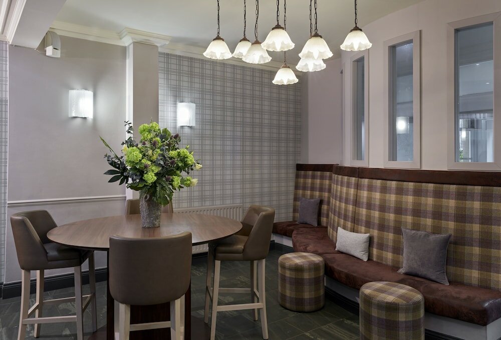 Фото Leonardo Hotel Edinburgh City