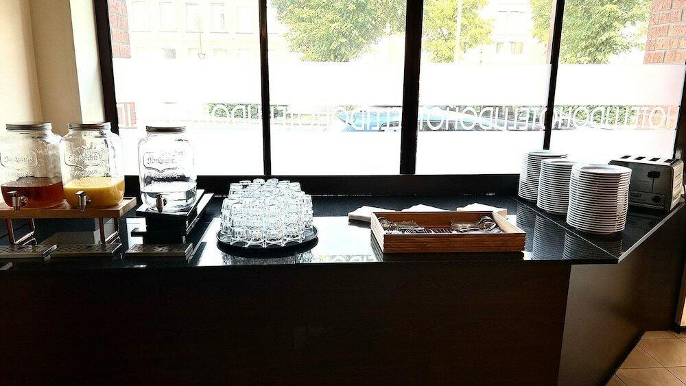 Фото B&b Hotel Mons Centre