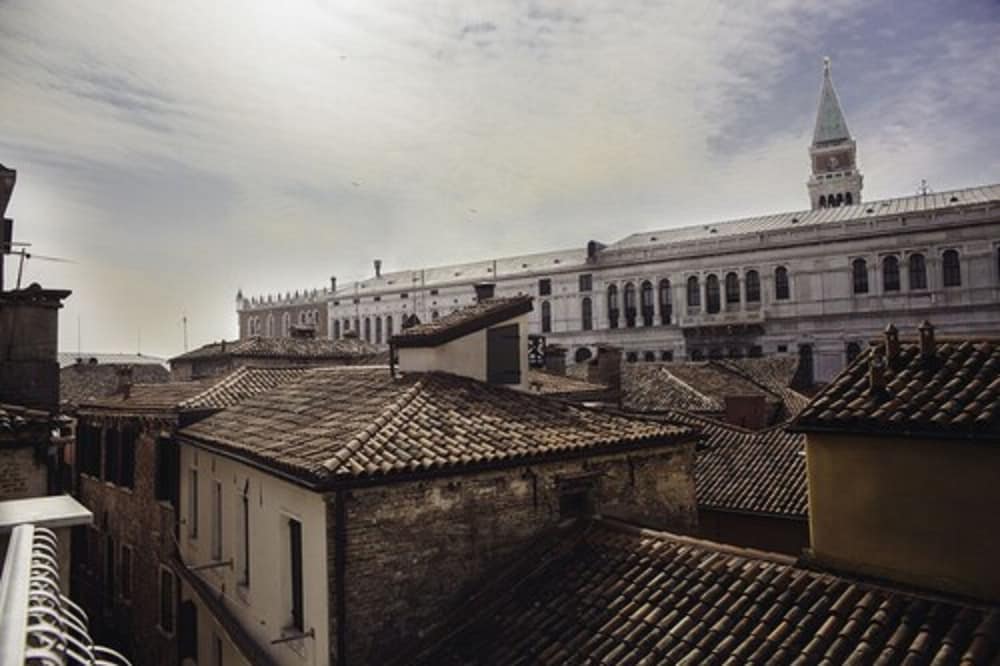 Фото Hotel Antigo Trovatore