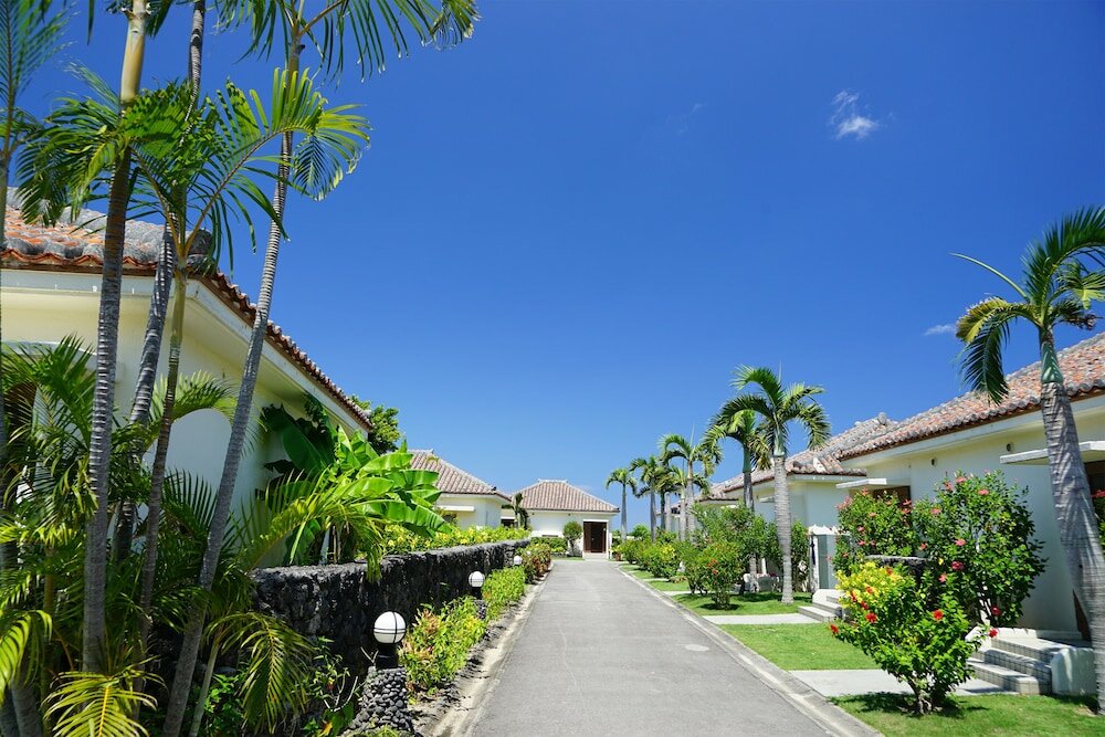Фото Fusaki Beach Resort Hotel & Villas