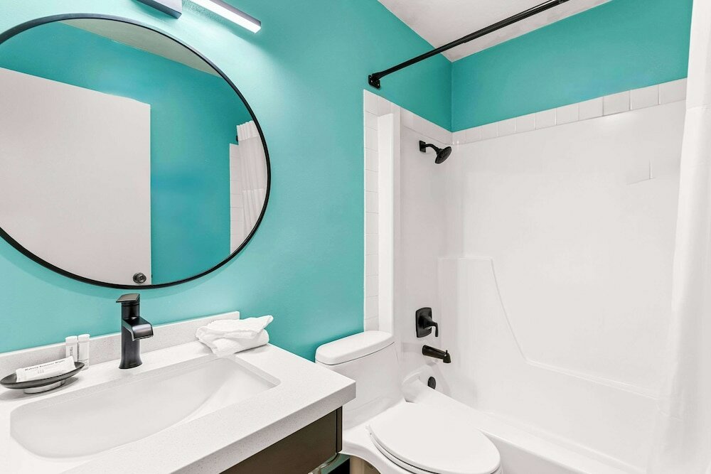 Фото The Maverick Hotel Eugene near University