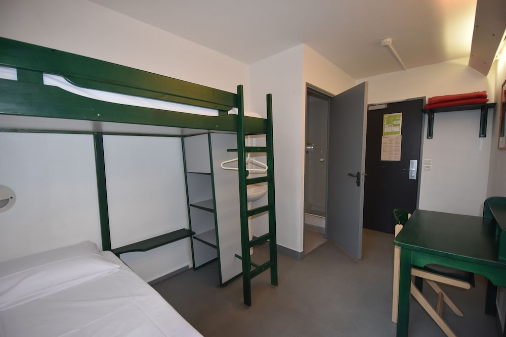 Фото Auberge Jeunesse Hi Paris - Le d’Artagnan