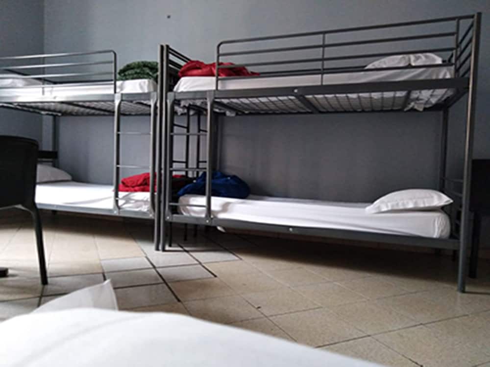 Фото M&j Place Hostel Rome