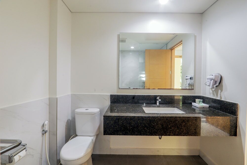 Фото Laprima Hotel Flores