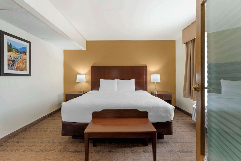 Фото Best Western Yellowstone Crossing