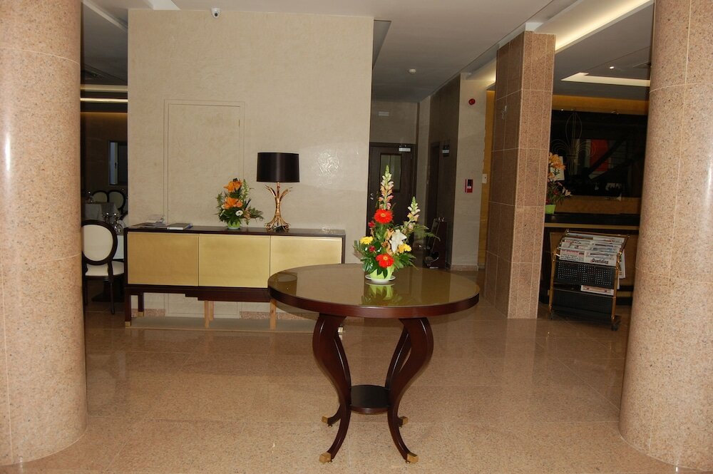 Фото Hôtel Fleur de Lys Plateau