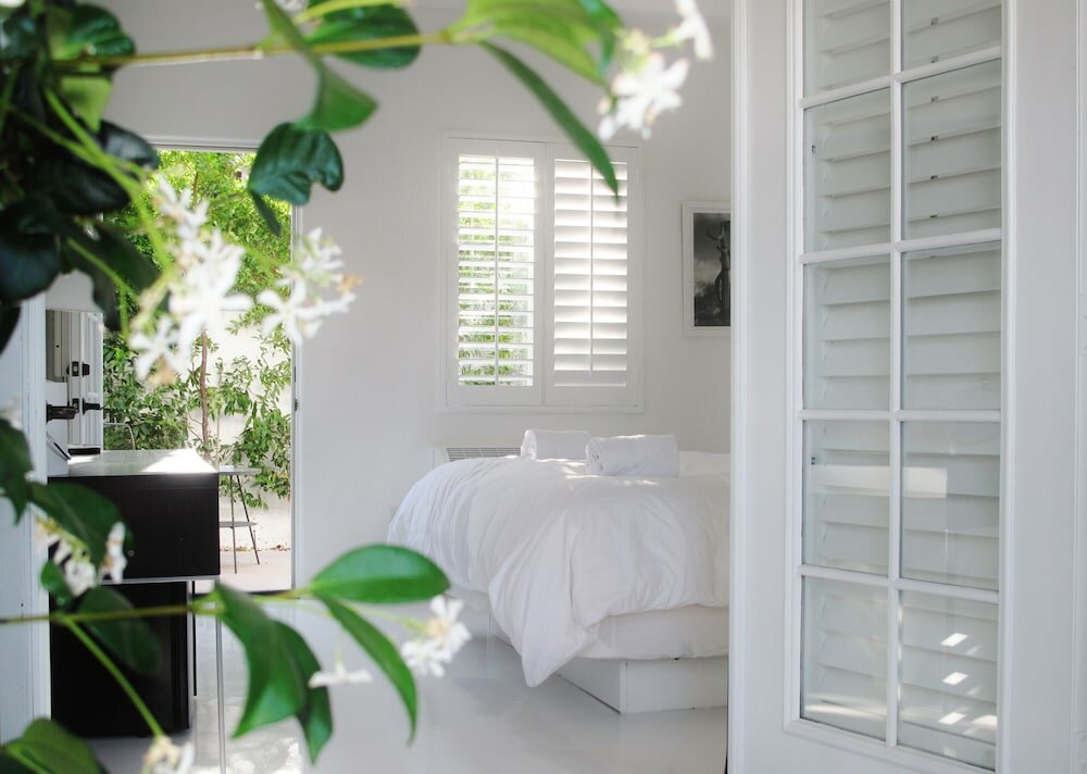 Фото Alcazar Palm Springs