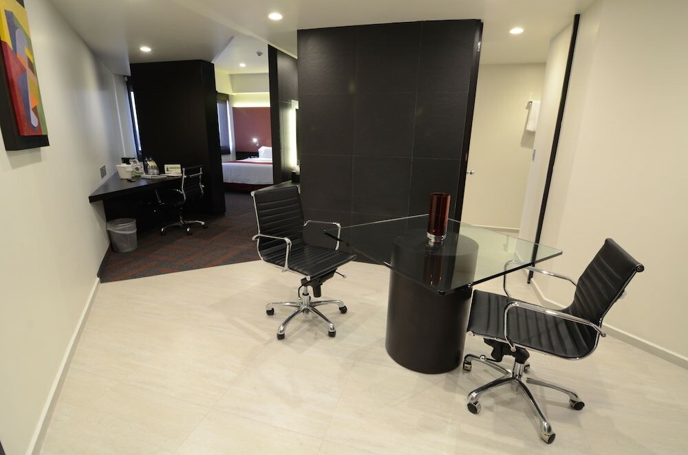 Фото Holiday Inn Mexico Dali Airport, an Ihg Hotel