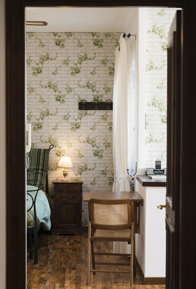 Фото Casale dell'Insugherata B&b Roma