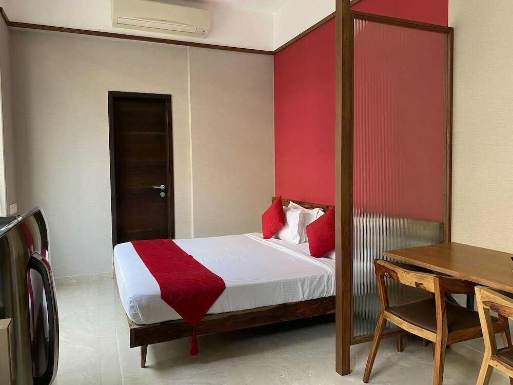Фото Theory9 Premium Serviced Apartments Khar