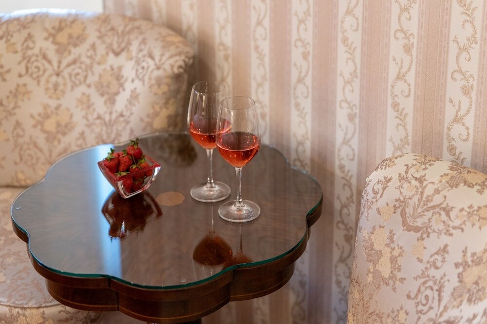 Фото Unique Luxury Rooms