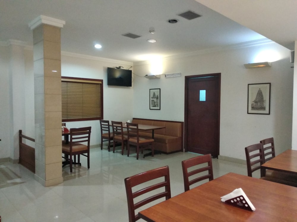 Фото Issacs Residency