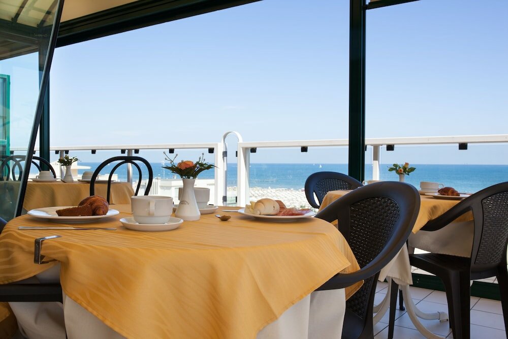 Фото Hotel Augustus