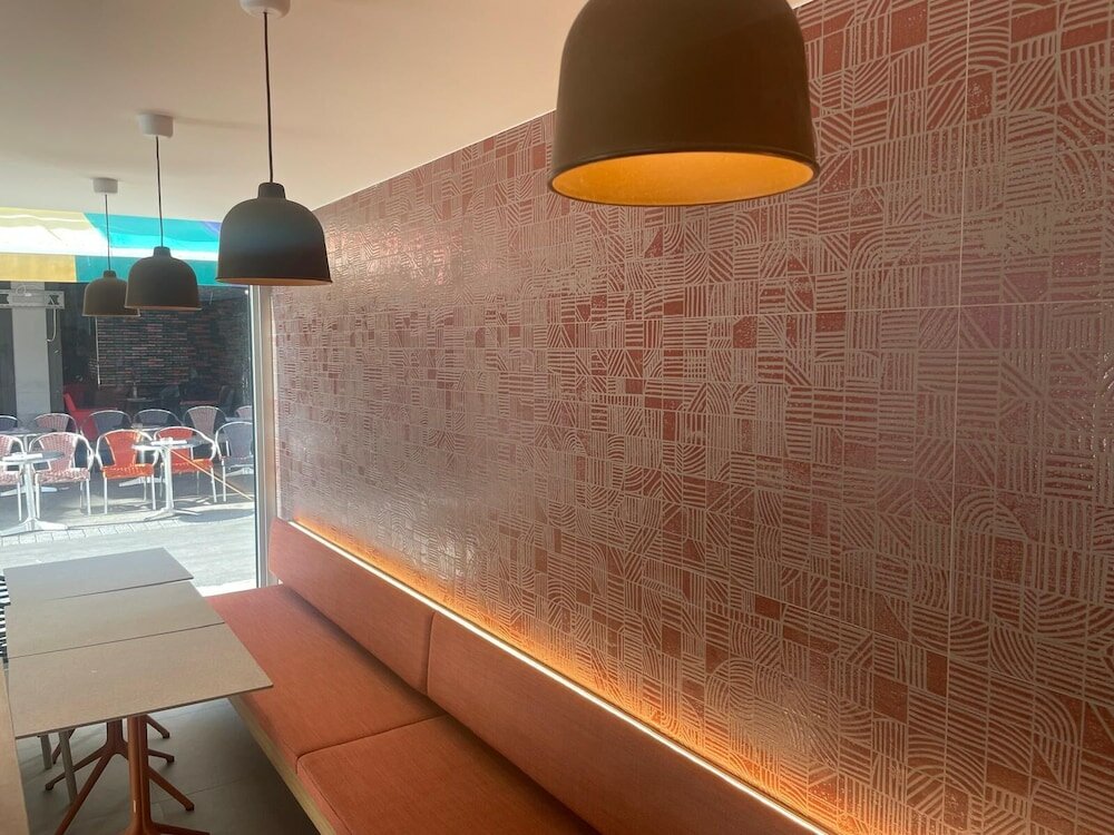 Фото Alenti Sitges Hotel